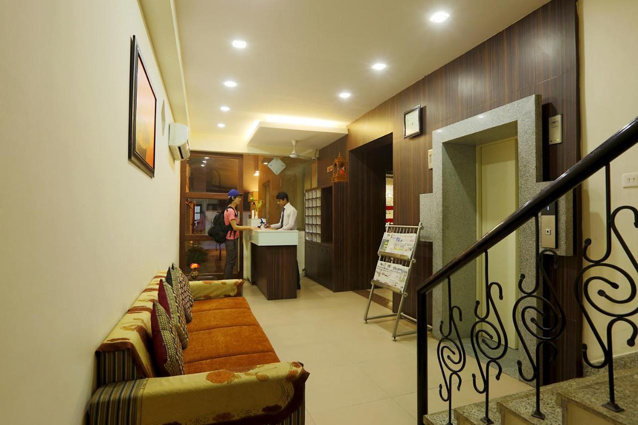 Hotel Premiere Villa Варанаси Экстерьер фото